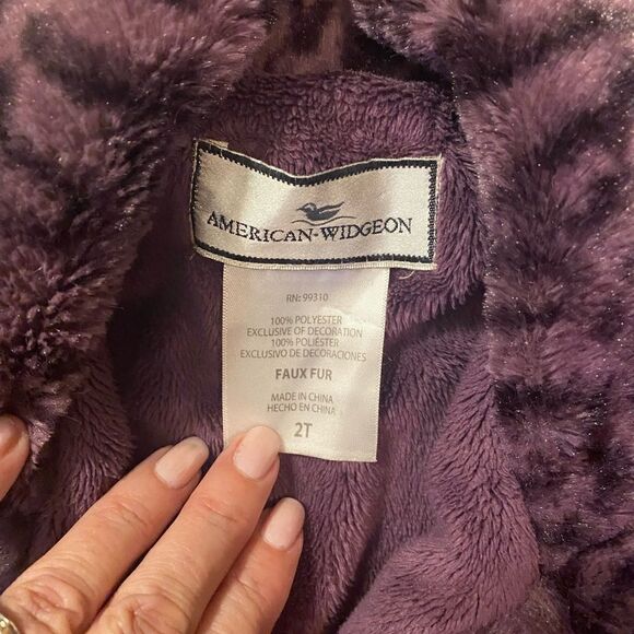 American Widgeon Purple Leopard print Coat Sz 2T - Picture 3 of 4